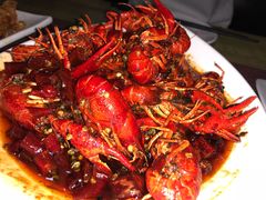 -扒虾小妹儿麻辣海鲜(宏图街店)