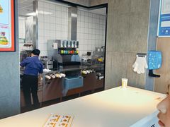 -麦当劳(庐山南路店)