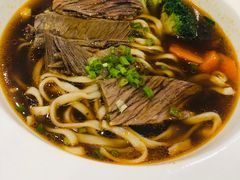 -康师傅私房牛肉面(马泉营奥莱店)