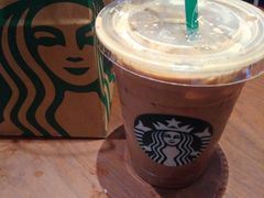 -星巴克(广州淘金路店)