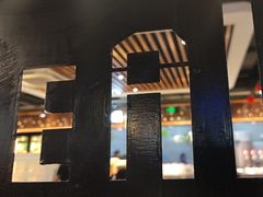 -遇上西雅图多融合海鲜自助餐厅(中房金谊广场店)