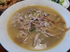 -唐师傅湘西名菜馆(武陵路店)