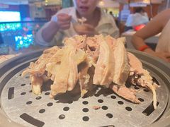 手抓羊肉-撒拉花儿·新疆菜·清真(太阳宫店)