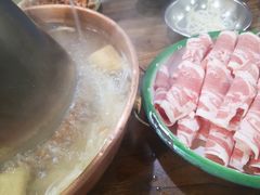 -东镇老火锅(长春路首店)