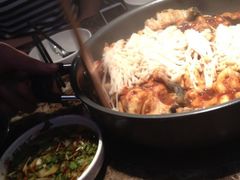 鲶鱼锅-猪啊牛呀羊啊铜盘烤肉(正大广场店)