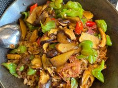 -菌自由丨野生菌火锅特色庭院餐厅(丽江古城店)