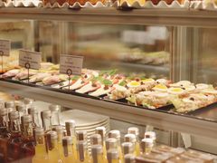 面包甜点陈列柜-Perma Café樸門(五羊店)