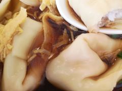 -笑来喜馄饨小笼工坊店(湖滨街店)
