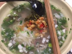 -熊大师牛羊粉(红谷凯旋店)