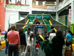 -蒙特利亲子乐园