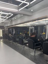 -厘里·salon