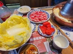 -东镇老火锅(长春路首店)