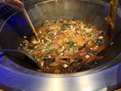 -山里屯铁锅炖·东北菜(康桥店)