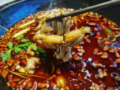 -蛙鱼潭美蛙鱼头火锅(解放碑瑞富广场店)