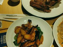 -关东小磨东北菜(上海长风大悦城店)