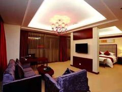 -庞大滦州国际大酒店