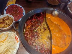 -萍姐火锅·公路夜市(武汉首店)