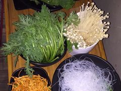 -捞围鲜·港式打边炉(海阳路店)