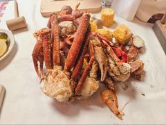 -Crab Pot Restaurant