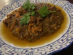 童年热窝鸡-百年粉蒸牛肉