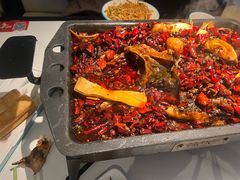 -江边城外烤全鱼(世茂广场店)