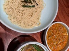 -裕兴记•蟹黄面馆(人民广场店)