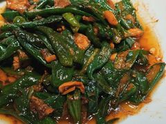 -黄泥岗·地道湖北菜(奥特莱斯店)