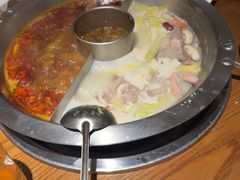 -佬土鹅肠火锅(解放路店)