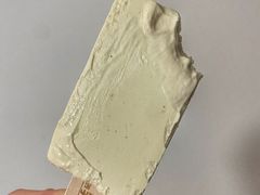 -红宝石·鲜奶小方·海派西点房(南丹店)