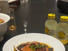 -忆江南·临江鱼馆