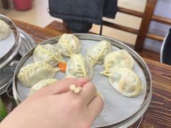 -叶存利海鲜大馅饺子(海宁路总店)