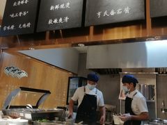 -潮巷·老潮汕美食集市(欢乐港湾店)