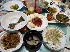 -艳阳天酒店(五里新村店)