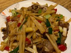 -牛八宝桂林米粉(八里庄店)