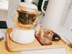 -春树下·树屋花房西餐厅(罍街AS1980店)