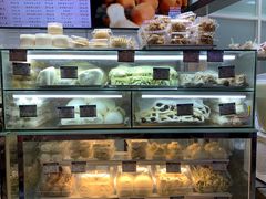 面包甜点陈列柜-白玉兰食品(甜云店)