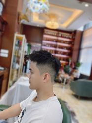 -尼特斯男士发型馆