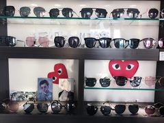 -视野联行眼镜蔡司·依视路官方授权店(顺城店)