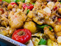 金牌麻辣碳烤蛙-辣得叫湘菜(四明店)