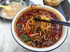 -伊穆祥牛肉面总店·清真