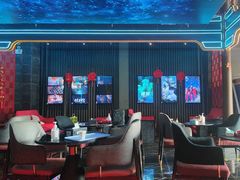 -屋有岛沉浸游戏旗舰店(中山公园店)