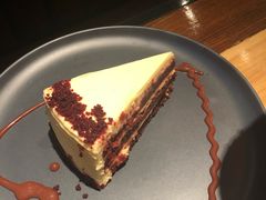 -FAT COW(虹梅路店)