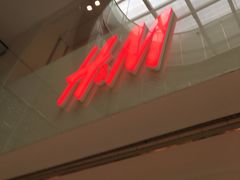 -H&M(鹏欣水游城店)