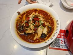 -渝是乎酸菜鱼·川渝小炒(新世界百货望京店)