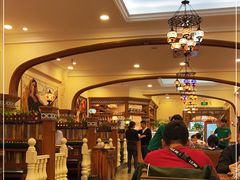 大堂-清真·玛丽亚新疆菜主题餐厅(浙江中路店)