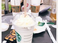 -星巴克(西藏路店)