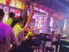 -喜鹊音乐酒馆(西街店)