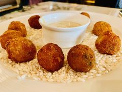 -db Bistro & Oyster Bar by Daniel Boulud(滨海湾金沙店)