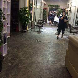 -愉己冥想·护发专门店