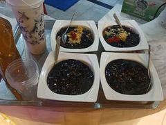 -梧州双钱龟苓膏(丽港航母店)